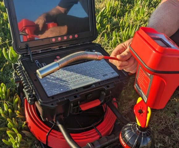 Razorback Drain Camera paired with RIDGID NaviTrack Scout Locator (10)